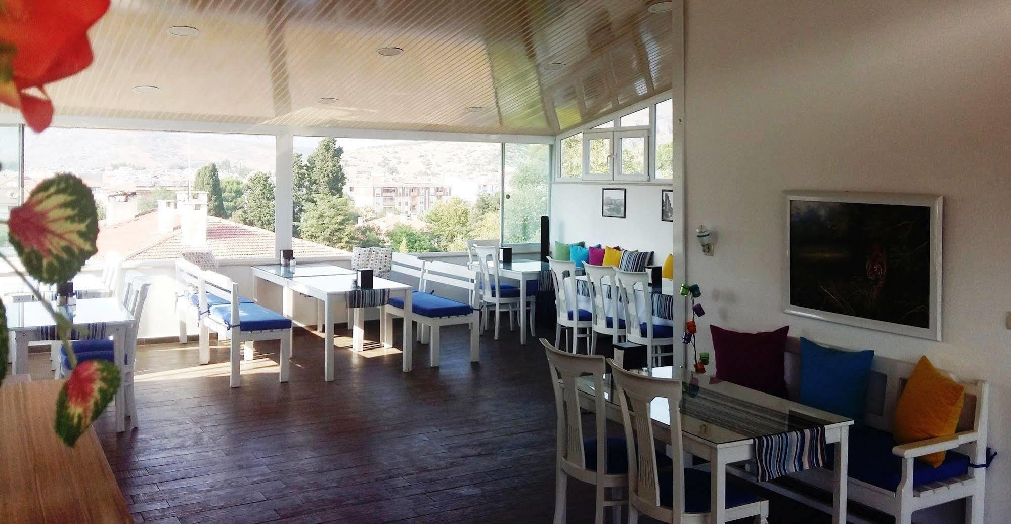 Urkmez Hotel Сельчук Экстерьер фото